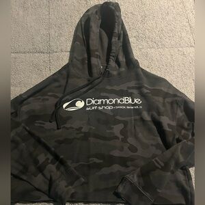 Block Island DiamondBlue Surf shop black camo hoodie cropped
